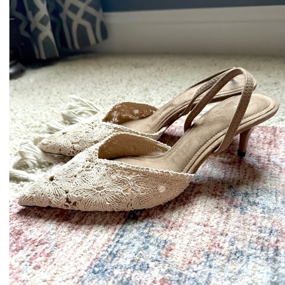 Zara Crochet Slingback Heels Womens 39 Cream Mesh Pointed Toe Boho Kitten Heel